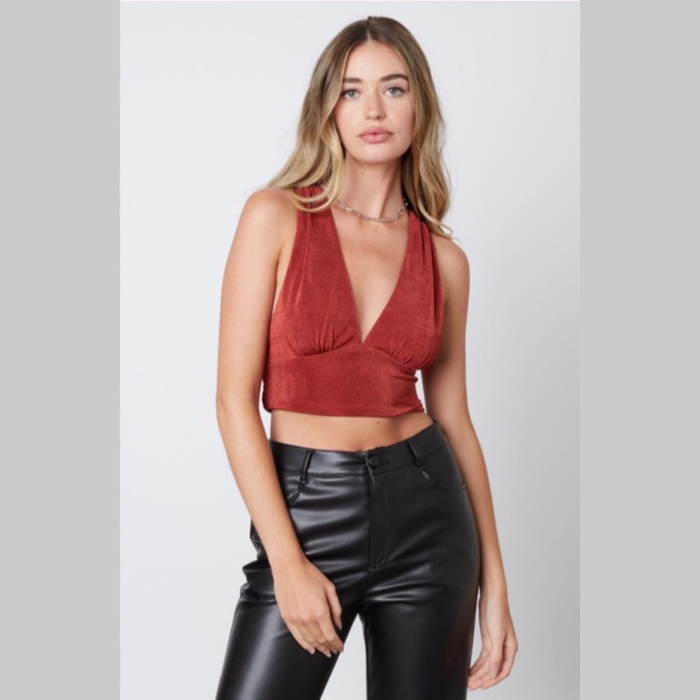 Deep V Tank w/ Back Tie
